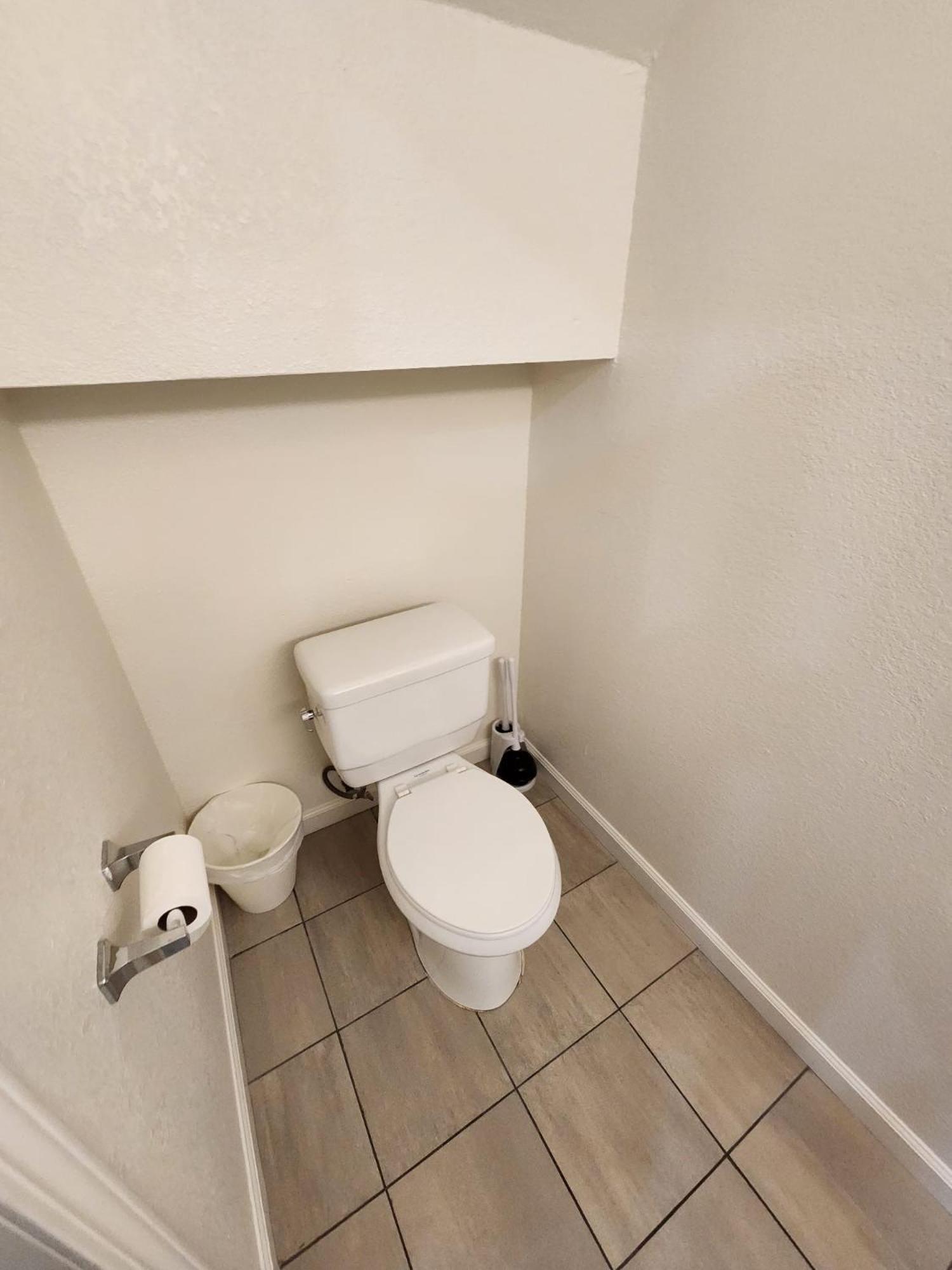 4 Bedrooms & 2.5 Bathrooms In La Los Angeles Buitenkant foto